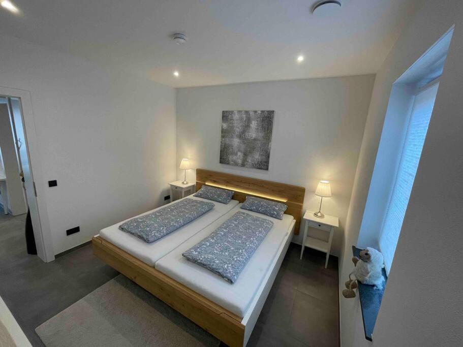Gemuetliche, Topp Ausgestattete Ferienwohnung Bann Εξωτερικό φωτογραφία